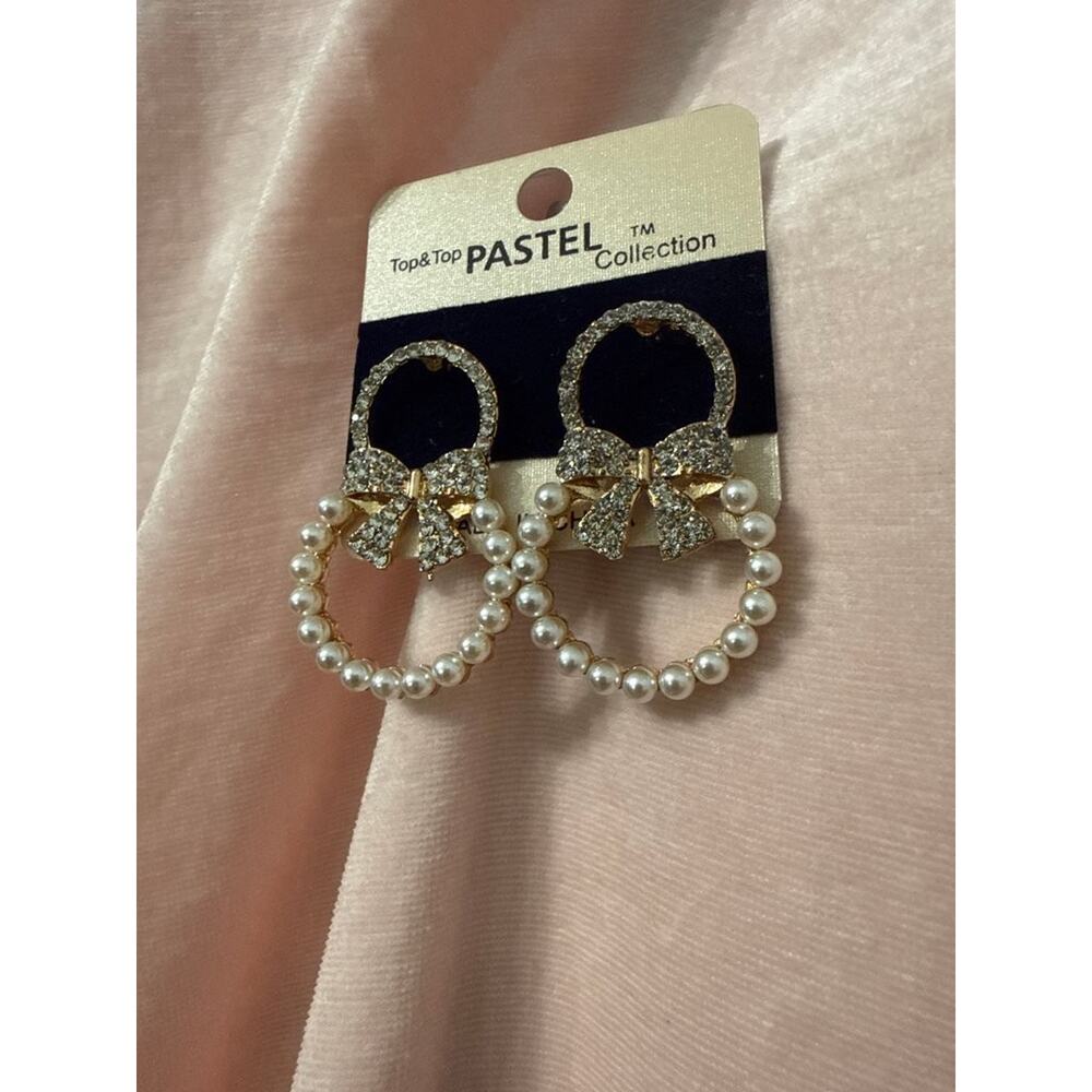 Top&Top PASTEL Collection Pearl and Rhinestone Earrings - Picture 4 of 6